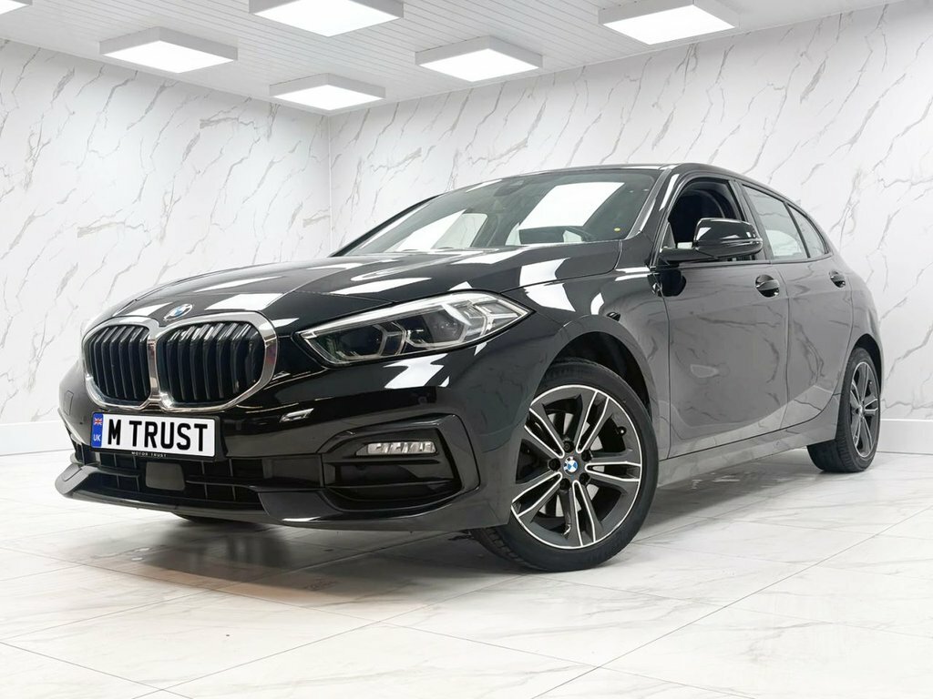BMW 1 Series 1.5L Sport RJ23BFL Black #4