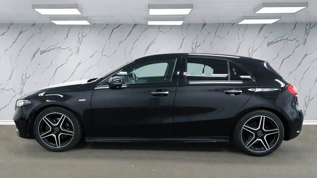 Mercedes-Benz A Class A200 Amg Line Premium Plus Edition White #6