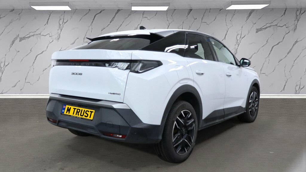 Peugeot 3008 1.2L Allure White #4