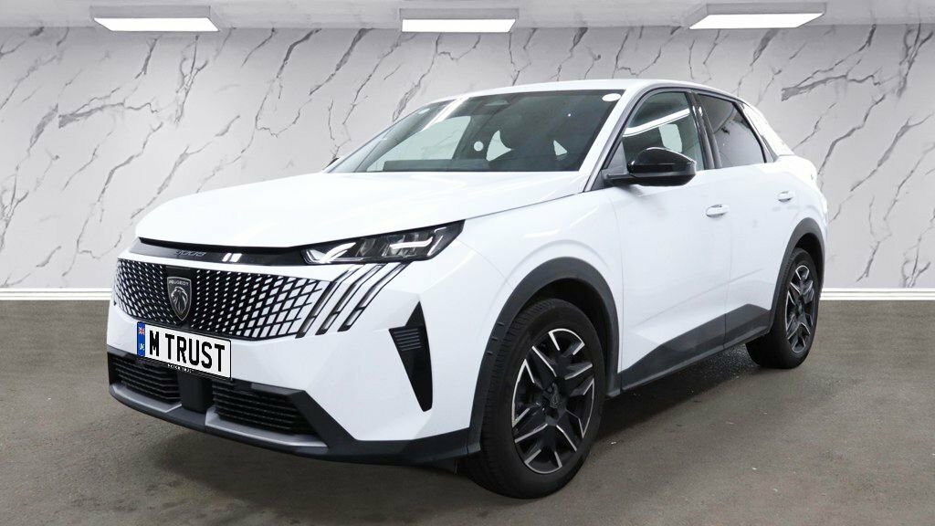 Peugeot 3008 1.2L Allure White #2