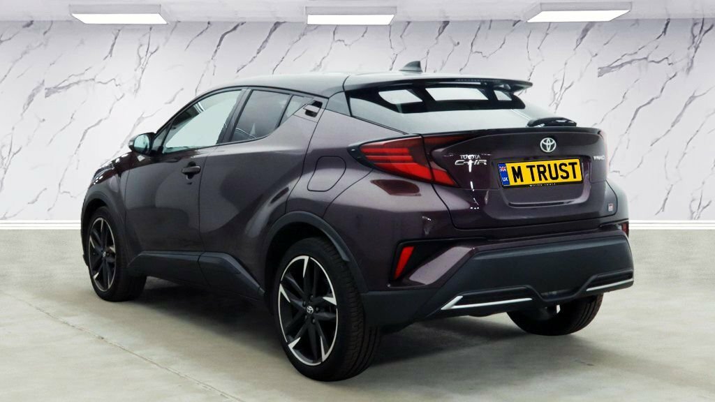 Toyota C-Hr 1.8L Gr Sport Purple #3