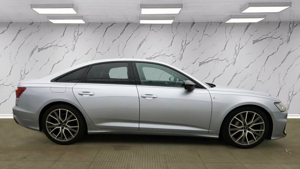 Audi A6 Saloon 2L Black Edition Silver #5