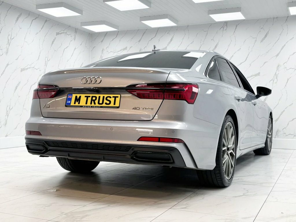 Audi A6 Saloon 2L Black Edition Silver #5