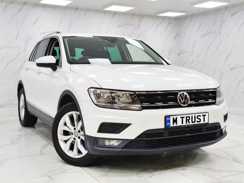 Volkswagen Tiguan 1.5L Match White #5