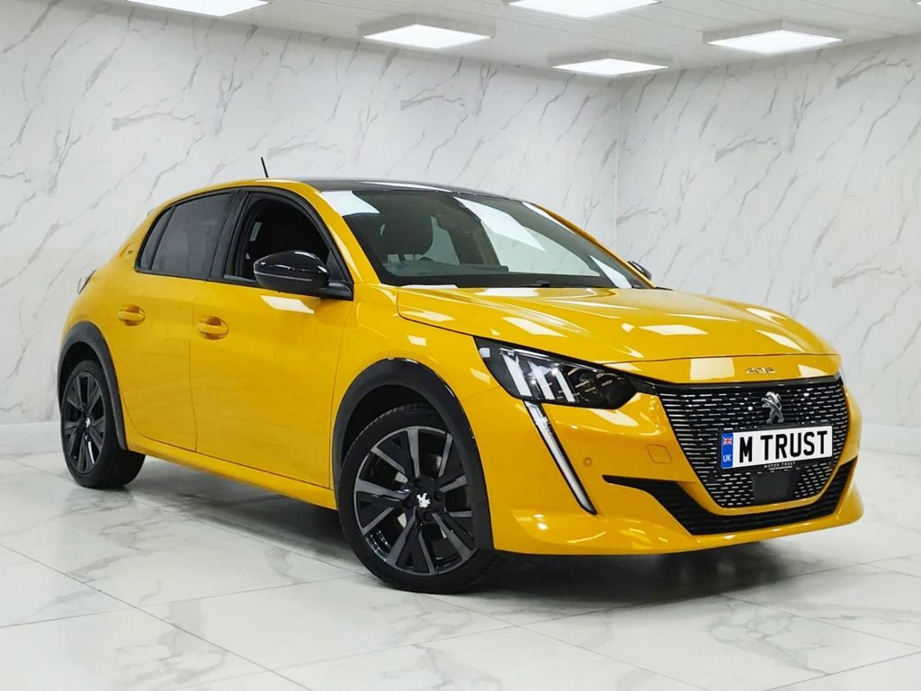 Peugeot 208 1L Gt AF73YAW Yellow #4