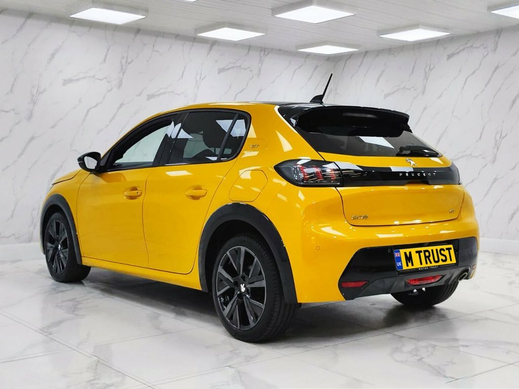 Peugeot 208 1L Gt AF73YAW Yellow #6