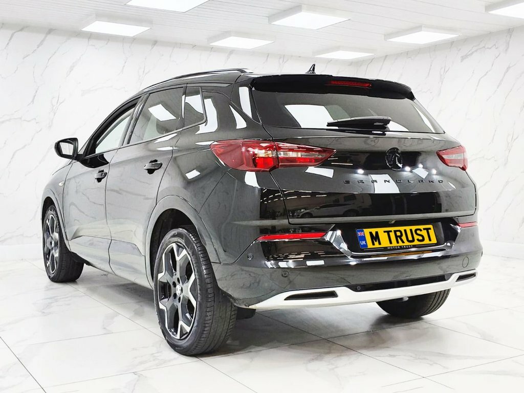 Vauxhall Grandland X 1.2L Ultimate Black #6