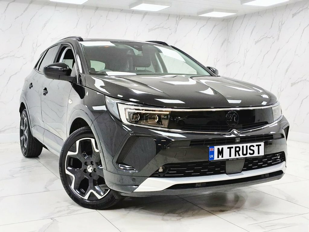 Vauxhall Grandland X 1.2L Ultimate Black #4