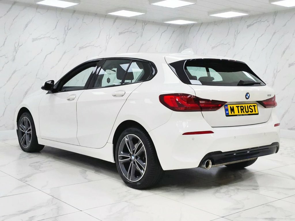 BMW 1 Series 1.5L Sport LJ73DBA White #6