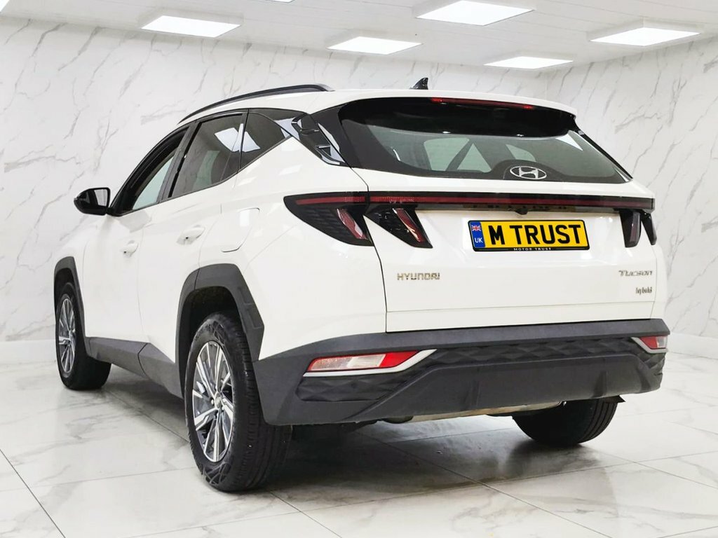 Hyundai Tucson 1.6L Se Connect EN73PFV White #6