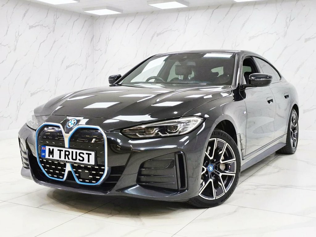 BMW i4 Hatchback YP72FVY Black #2
