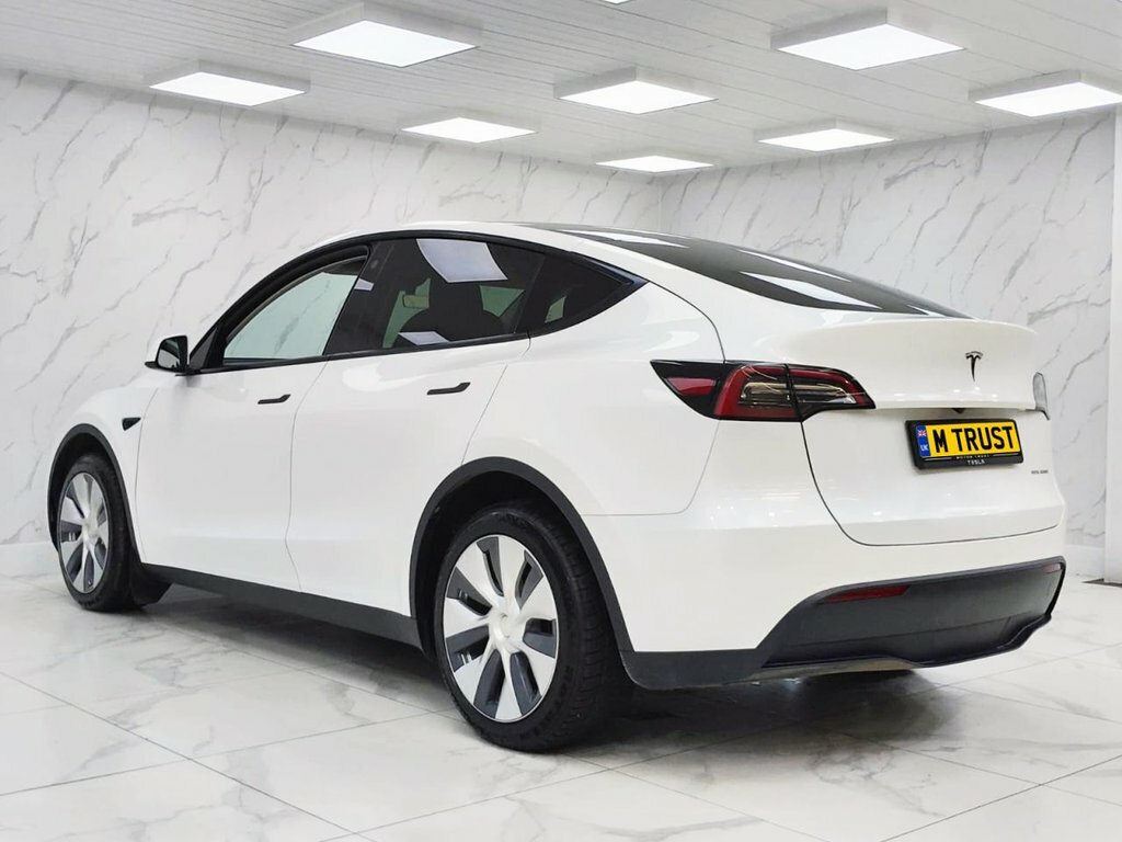 Tesla Model Y Suv BJ73FCD White #6