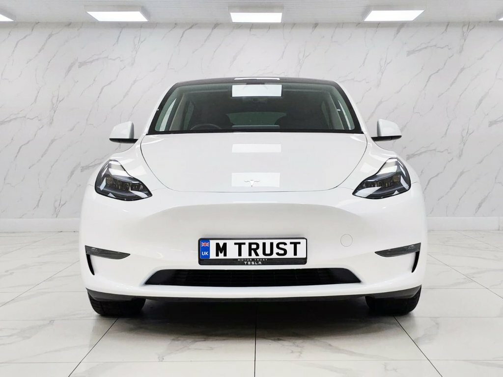 Tesla Model Y Suv BJ73FCD White #3