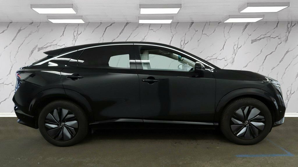 Nissan Ariya Suv Black #5