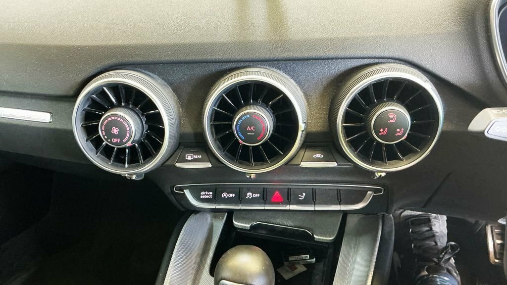 Audi TT 2L Sport Edition Blue #6
