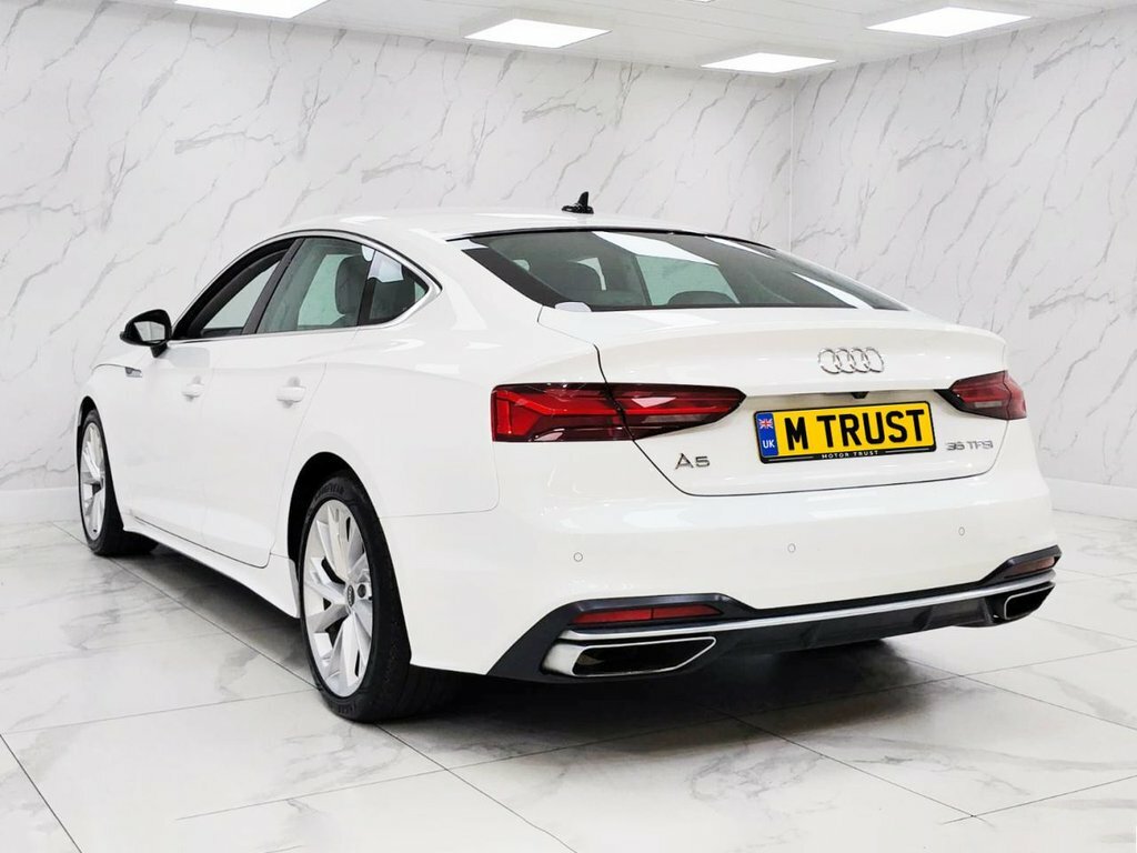 Audi A5 2L Sport BK24UYC White #6