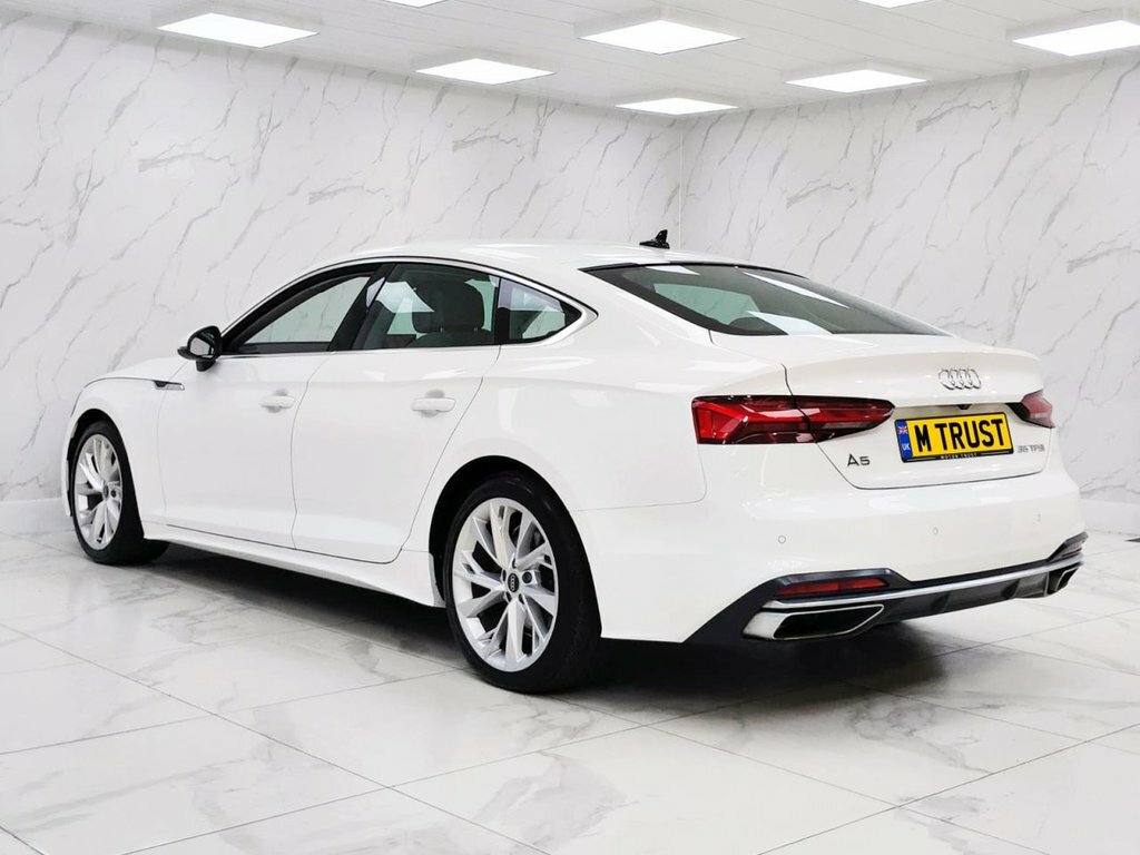 Audi A5 2L Sport BK24UYC White #5