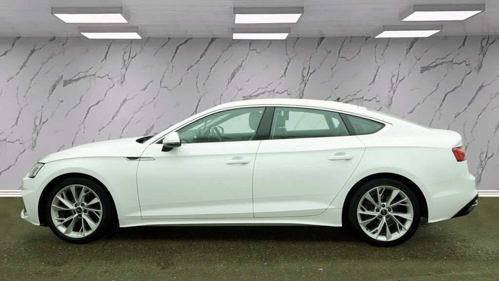 Audi A5 2L Sport White #5