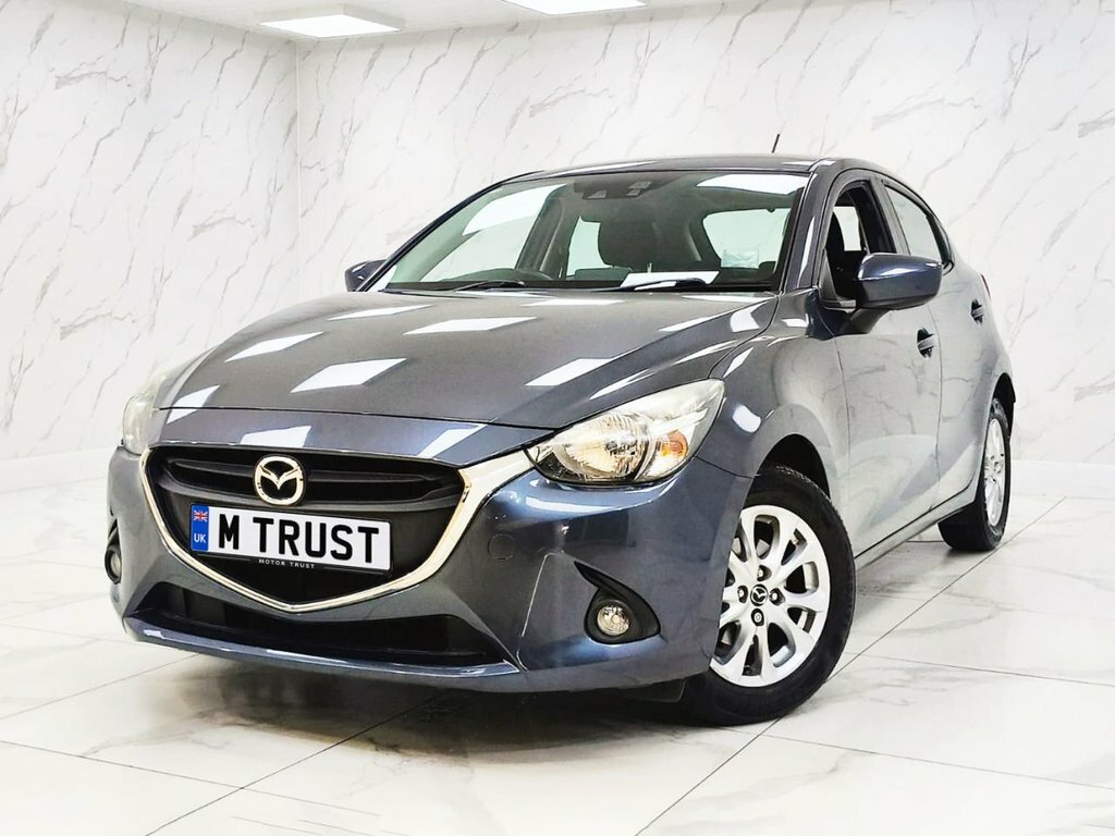 Mazda 2 1.5L Se-l Grey #2