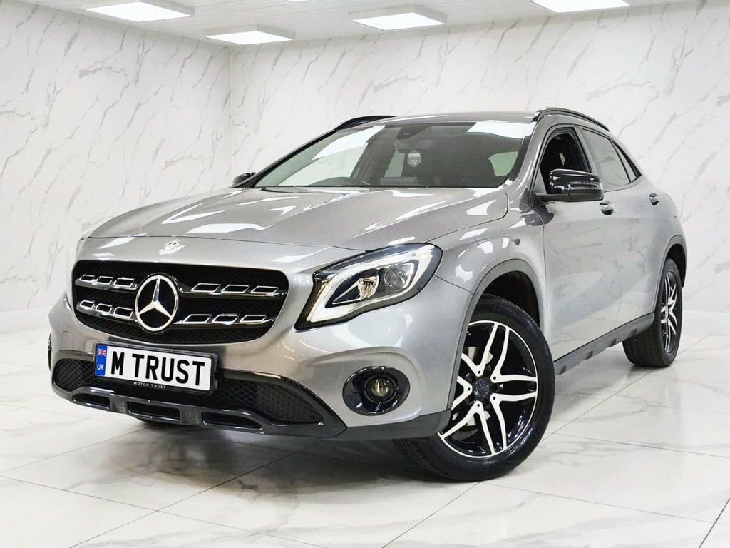 Mercedes-Benz GLA Class 1.6L Urban Edition KP19SZU Grey #2