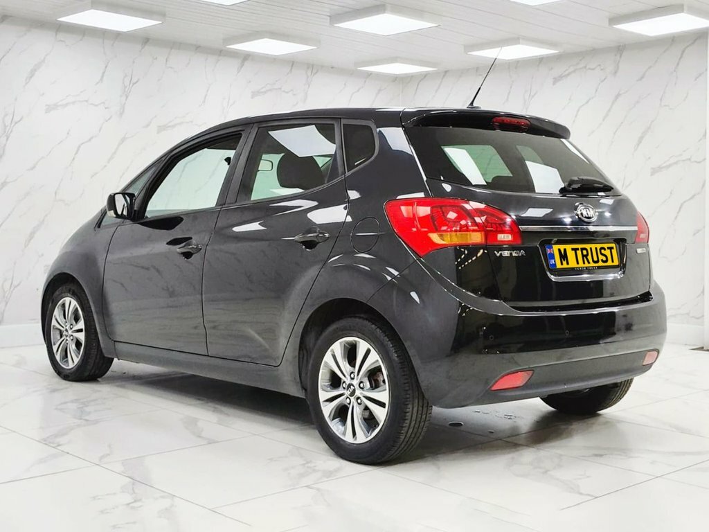 Kia Venga 1.6L 3 Black #6