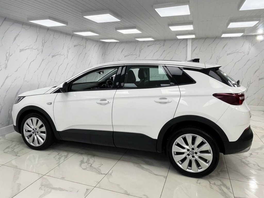 Vauxhall Grandland X 1.2L Elite Nav White #6