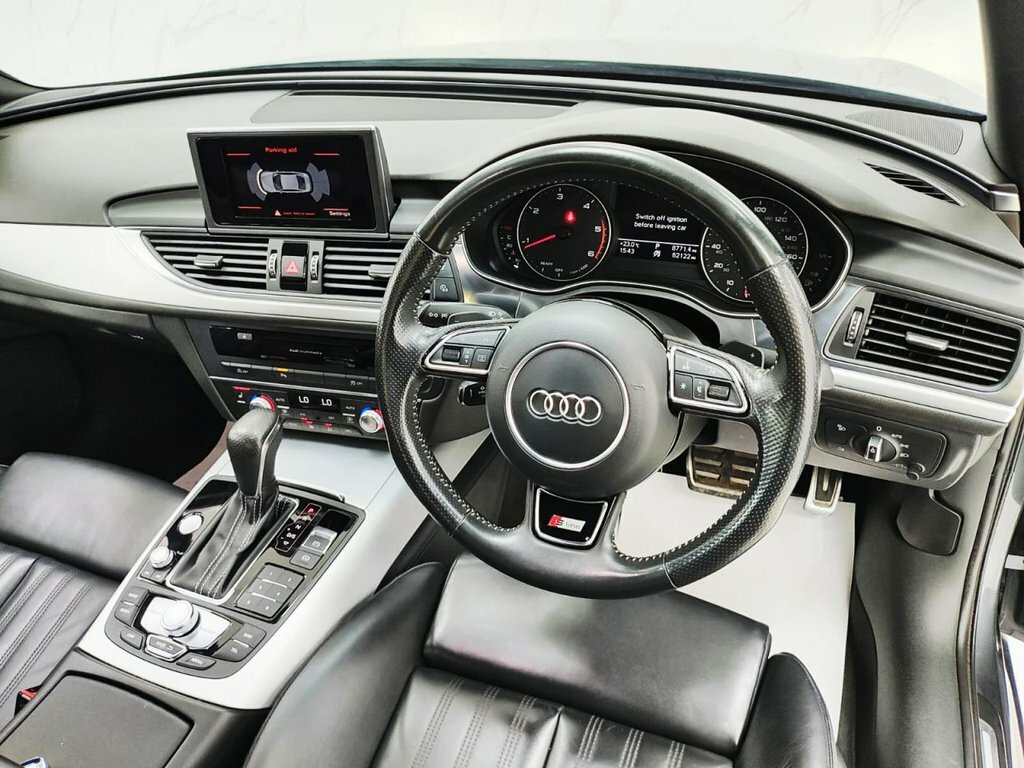 Audi A6 Saloon Tdi Ultra S Line Red #32