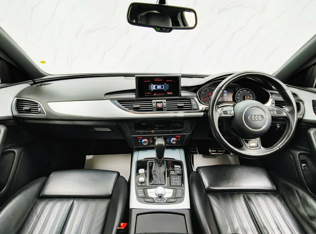 Audi A6 Saloon Tdi Ultra S Line Red #26