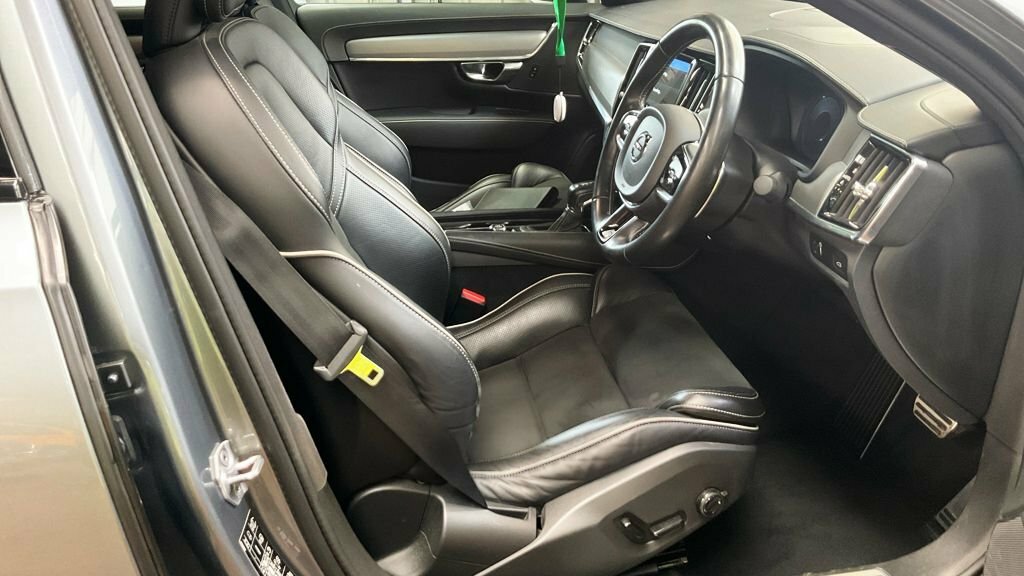Volvo S90 T4 Momentum Plus, Power Tailgate, Pilot Assist, Ke Grey #7