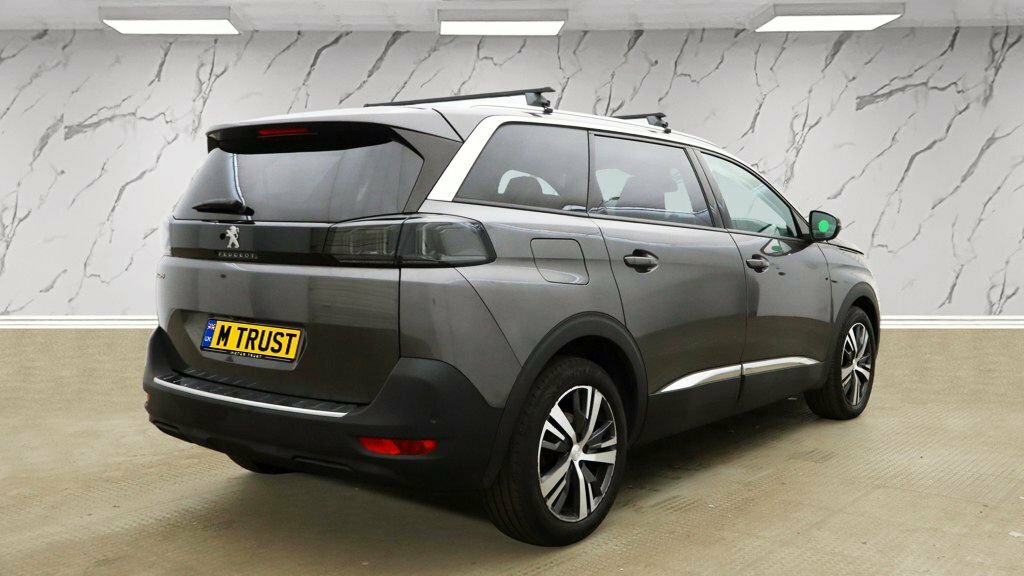Peugeot 5008 1.2L Allure Premium Grey #4