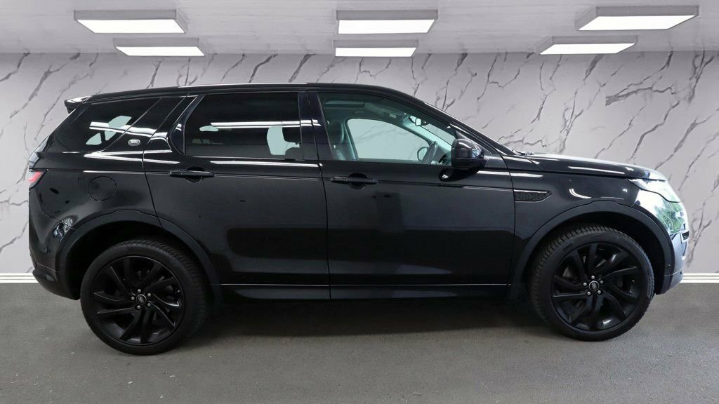 Land Rover Discovery Sport 2L Hse Dynamic Lux Black #4