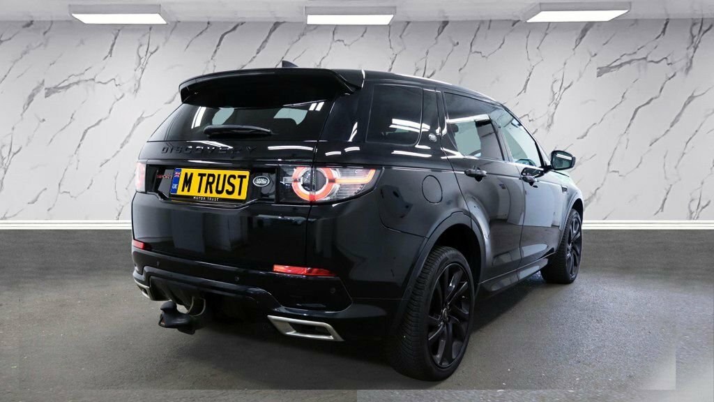 Land Rover Discovery Sport 2L Hse Dynamic Lux Black #3