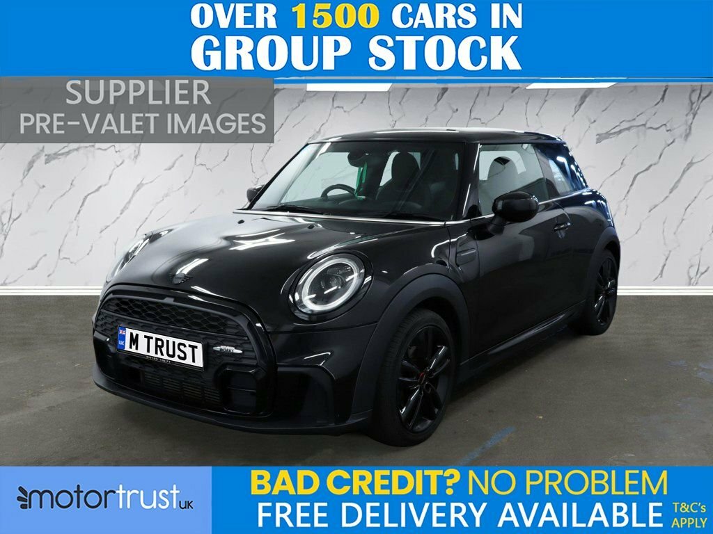 Mini Hatch 1.5L Cooper Sport Black