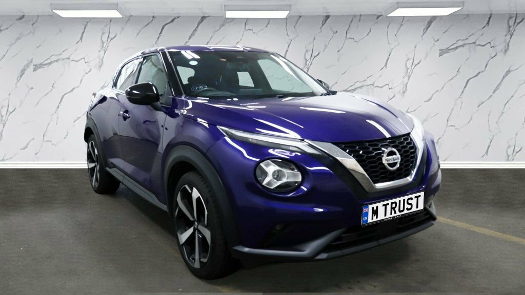 Nissan Juke 1L Tekna Blue #2