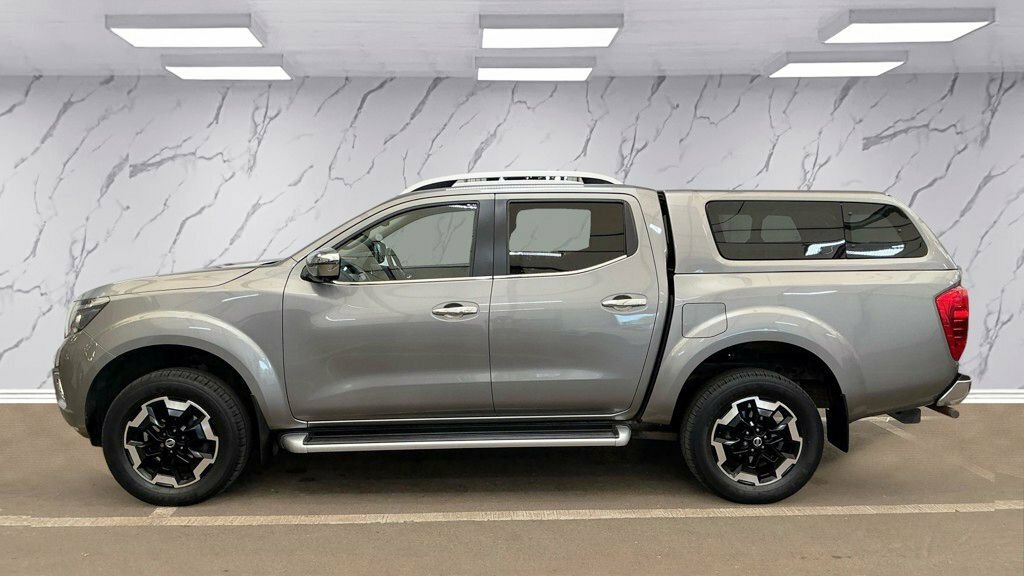 Nissan Navara 2L Tekna Grey #6