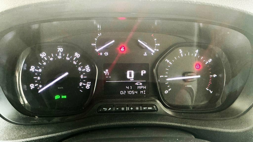 Citroen Dispatch 1.5L XL 1000 Enterprise Pro Bluehdi Ss 0D 101 Bhp White #7