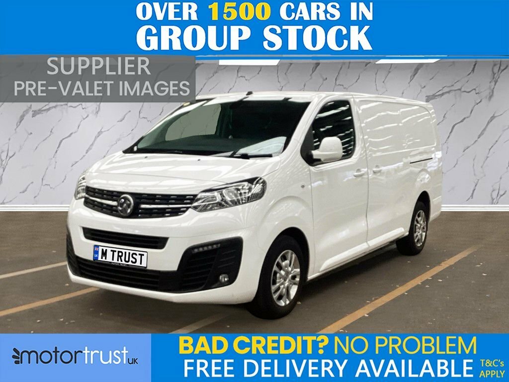 Vauxhall Vivaro 1.5L Sportive White