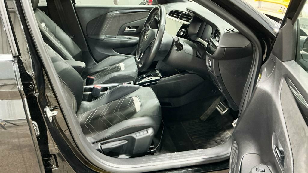 Vauxhall Corsa-e 100Kw Anniversary Edition 50Kwh 11Kwch Red #9