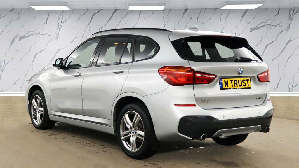 BMW X1 2L M Sport Silver #3