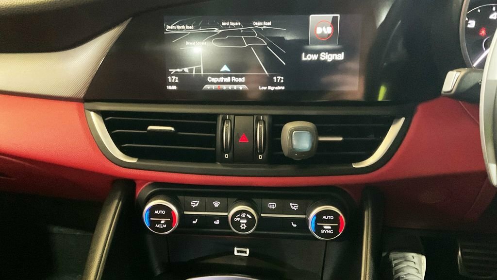 Alfa Romeo Giulia 2.0 Tb Veloce 277 Bhp Blue #7