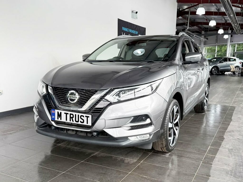 Nissan Qashqai 1.3L Tekna EA69VJC Grey #5