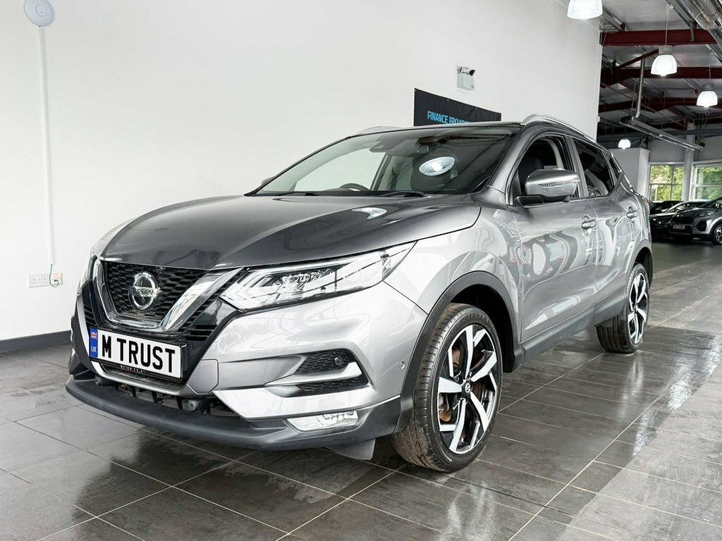Nissan Qashqai 1.3L Tekna EA69VJC Grey #6
