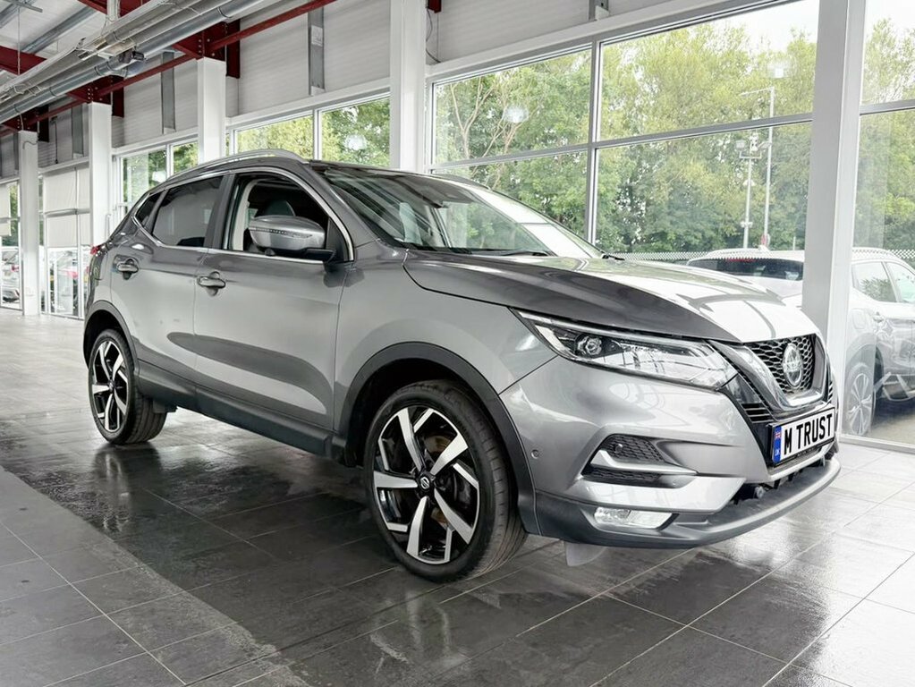 Nissan Qashqai 1.3L Tekna EA69VJC Grey #3