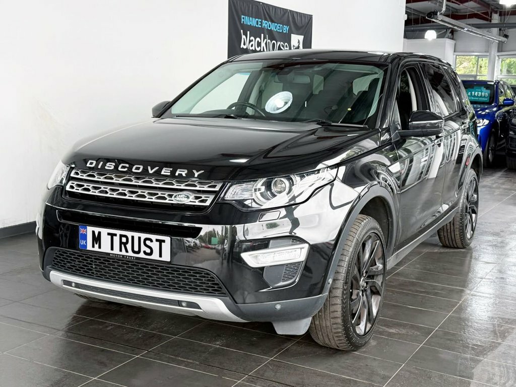 Land Rover Discovery Sport 2L Hse Luxury KM19JUX Black #6