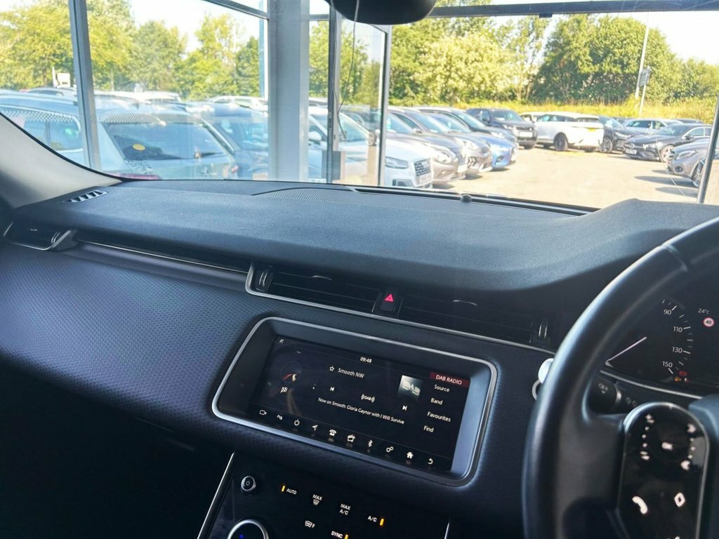 Land Rover Range Rover Evoque 2L S SN70XLZ White #2