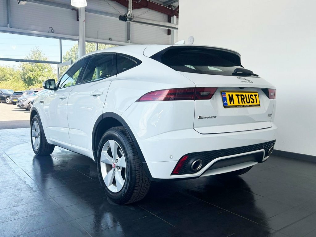 Jaguar E-Pace 2L R-dynamic S RA19NGX White #6