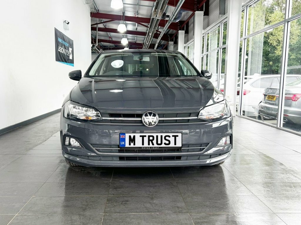 Volkswagen Polo 1L Match ML71FJY Grey #3