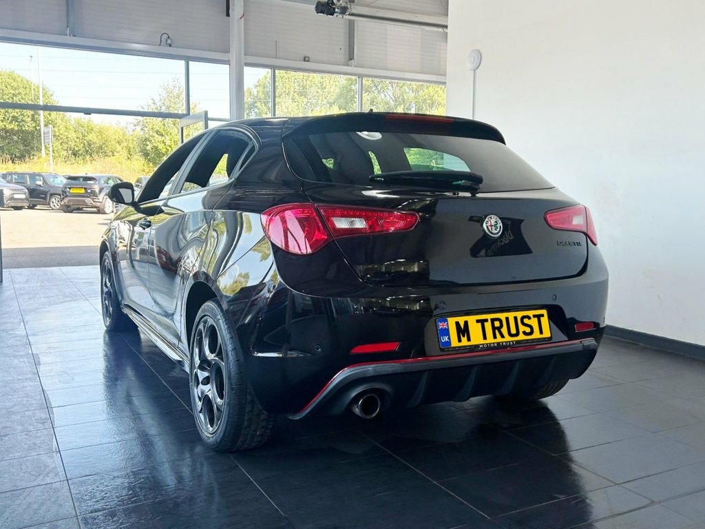 Alfa Romeo Giulietta 1.4L Speciale Black #6