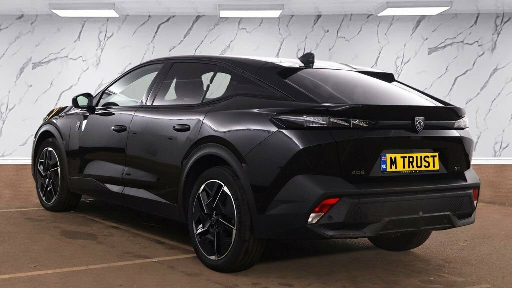Peugeot 408 1.2L Gt Black #3