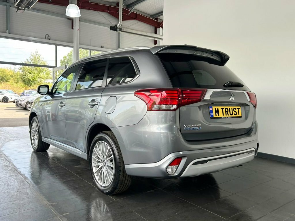Mitsubishi Outlander 2.4L Exceed WP21HLN Grey #5